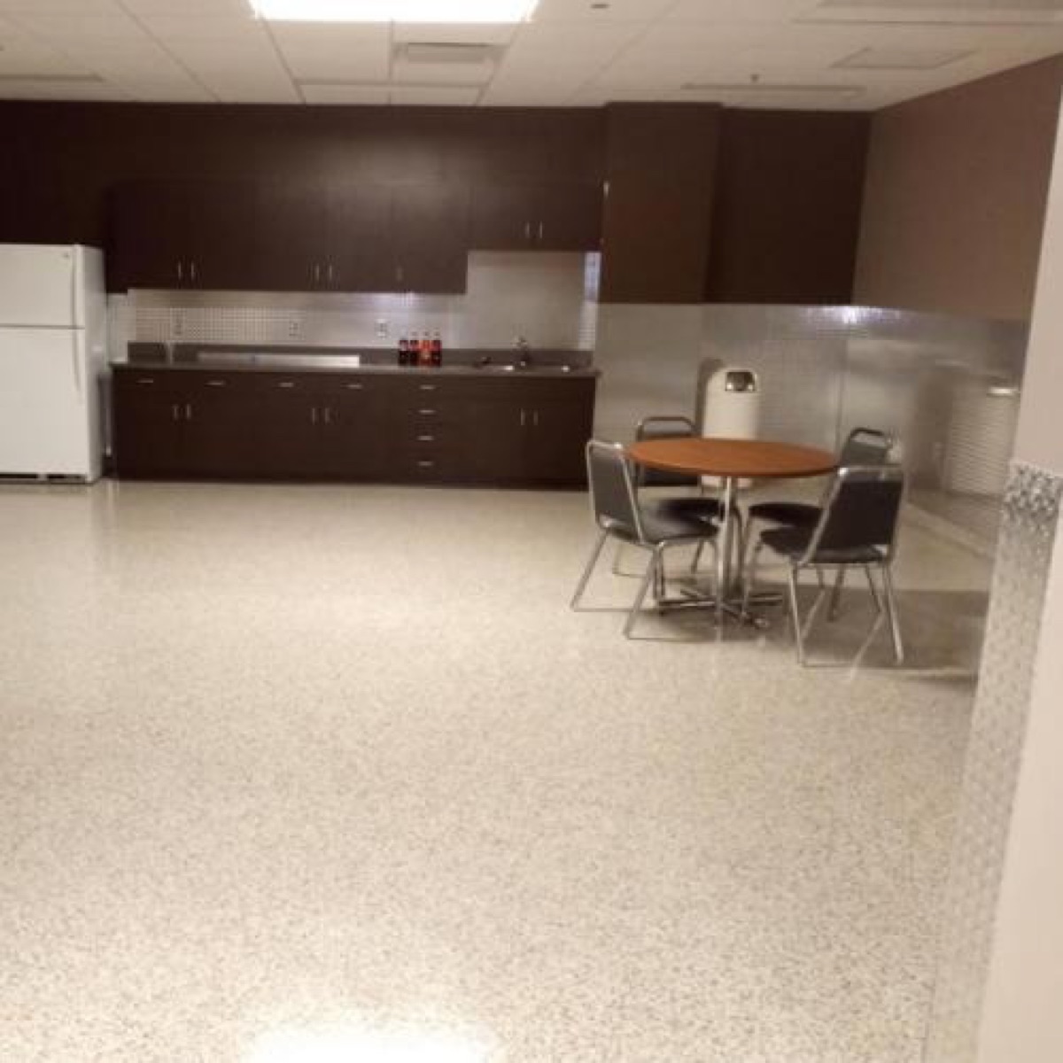 Clean employee breakroom